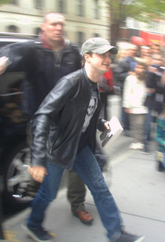 Daniel Radcliffe (Harry Potter!) spotted on Broadway rockin' a Spawn Til You Die shirt